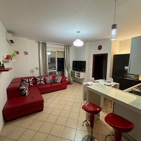 3 Bedrooms Apartment Shkodër Extérieur photo