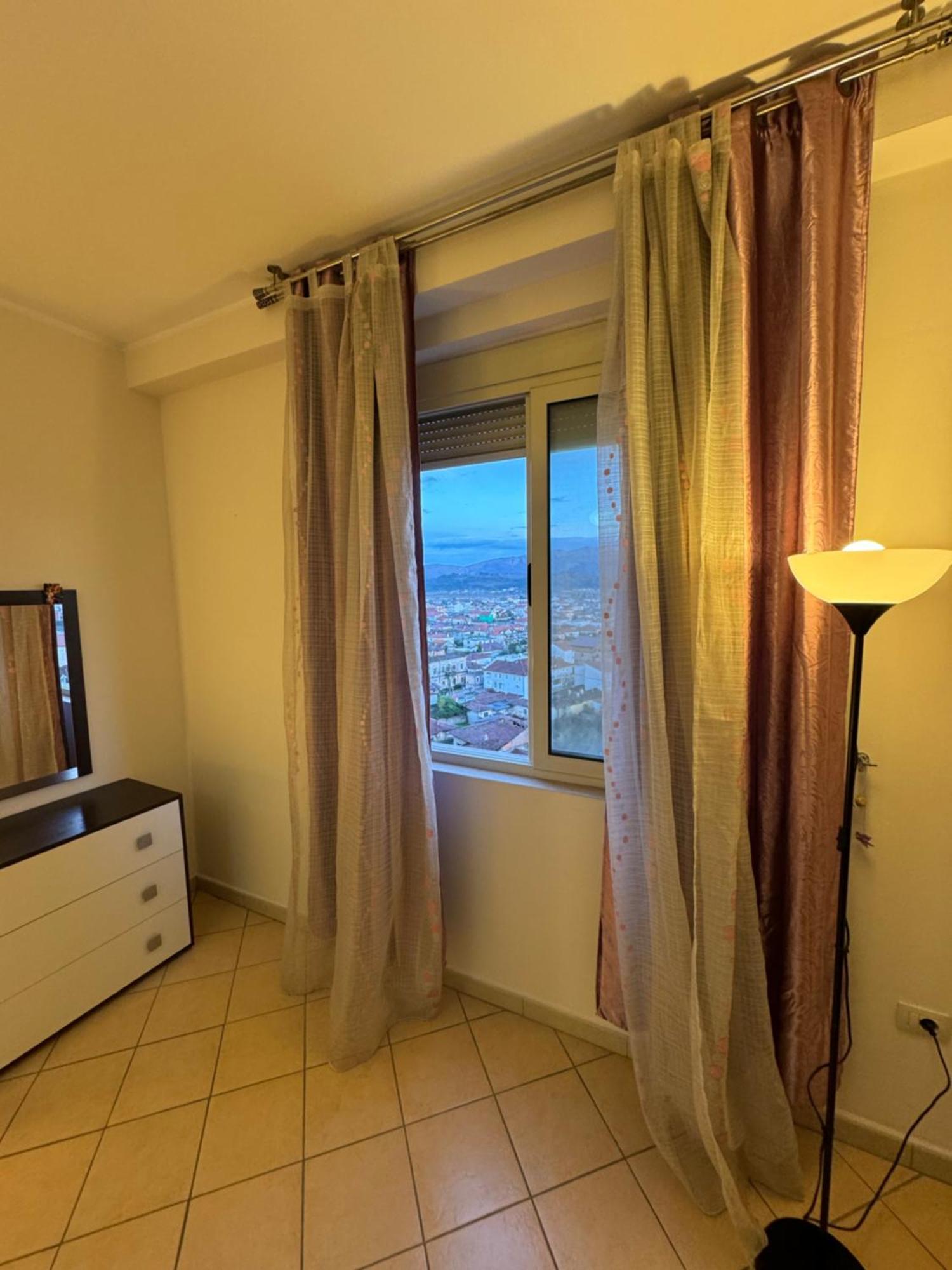 3 Bedrooms Apartment Shkodër Extérieur photo